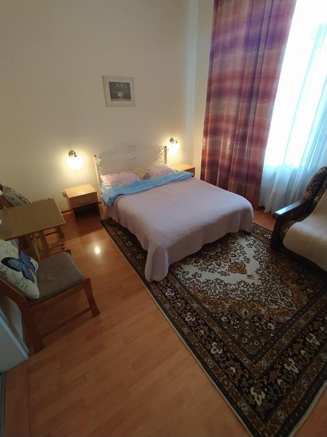 Lviv Rest Zelena Διαμέρισμα Εξωτερικό φωτογραφία